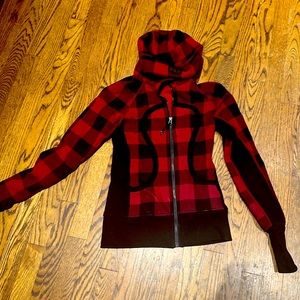 Lululemon size 2 Scuba Hoodie